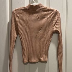 Tilly’s Women’s Mock Turtleneck long sleeve shirt